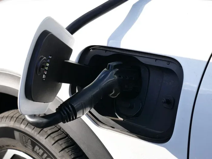 Tesla Mobile 220V Wire Gauge Everything You Need To Know